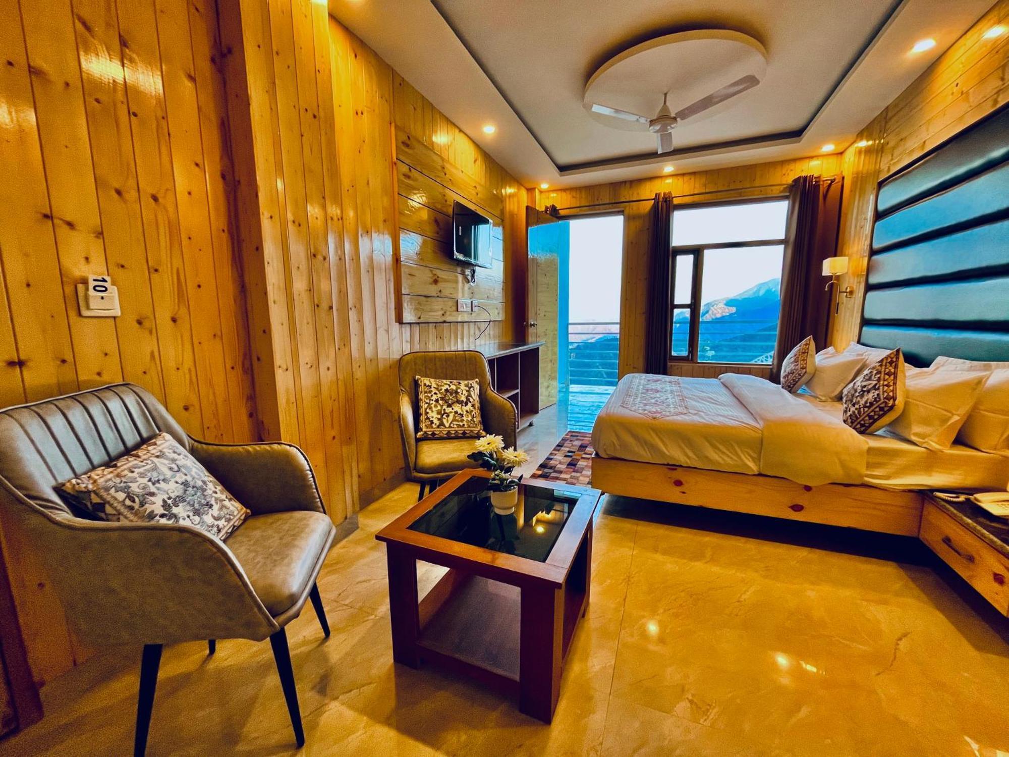 Hotel Classic Crown - #Scenic Mountain View #Open Terrace #Parking #Premium Rooms With Balcony #Guest Preferred #Best Selling Hotel In Mussoorie Exterior photo